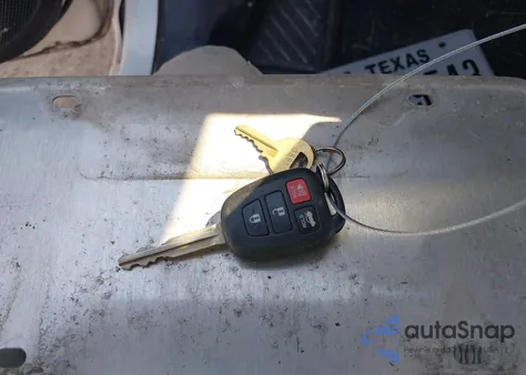 2018 Toyota Corolla Le from USA, damaged, VIN 5YFBURHE1JP773407